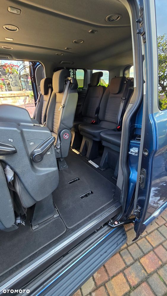 Ford Tourneo Custom 2.0 EcoBlue L2 Shuttle Bus Titanium - 10
