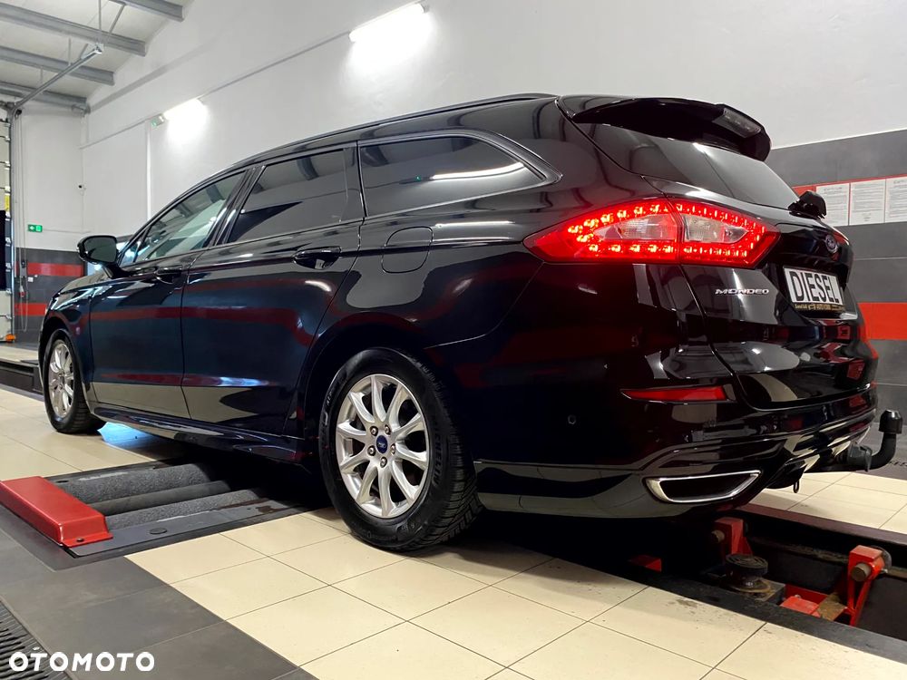 Ford Mondeo 2.0 TDCi STart-Stopp ST-Line - 9