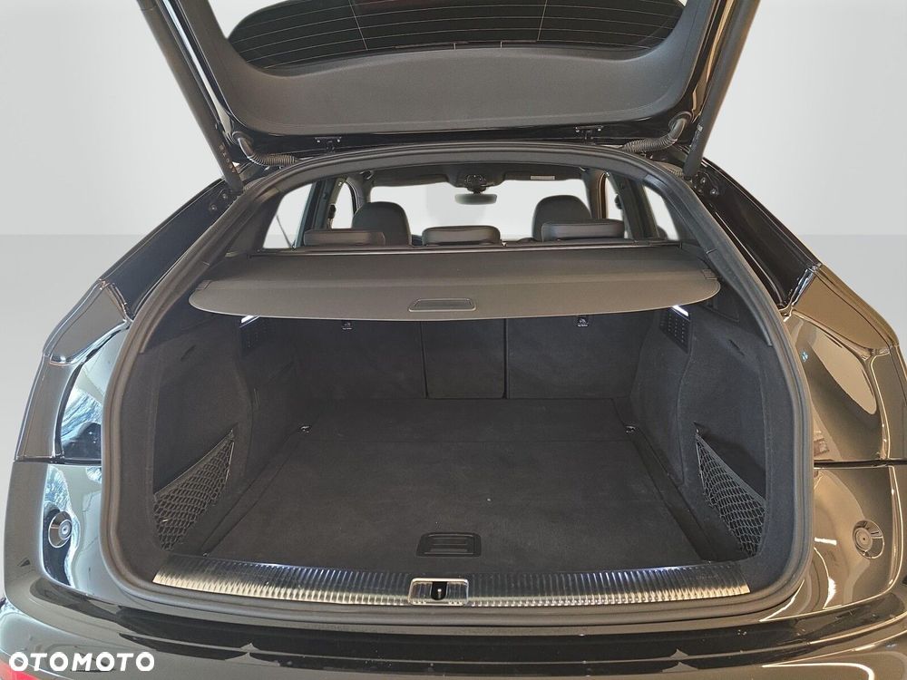 Audi Q5 Sportback - 26