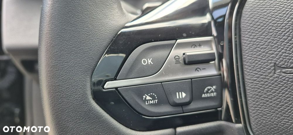 Peugeot 408 1.2 PureTech Allure S&S EAT8 - 14