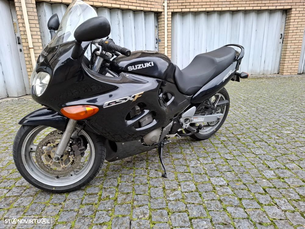 Suzuki GSX Gsx750f - 9