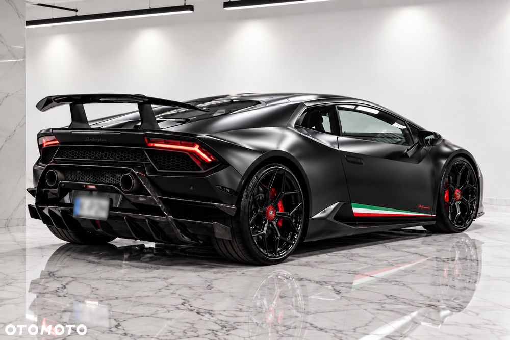 Lamborghini Huracan Performante - 16