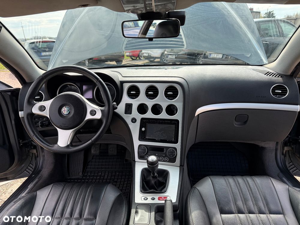 Alfa Romeo Brera - 11