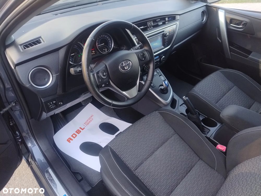 Toyota Auris - 26