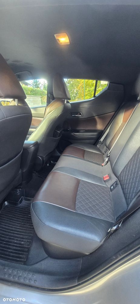 Toyota C-HR 1.8 Hybrid Prestige - 7