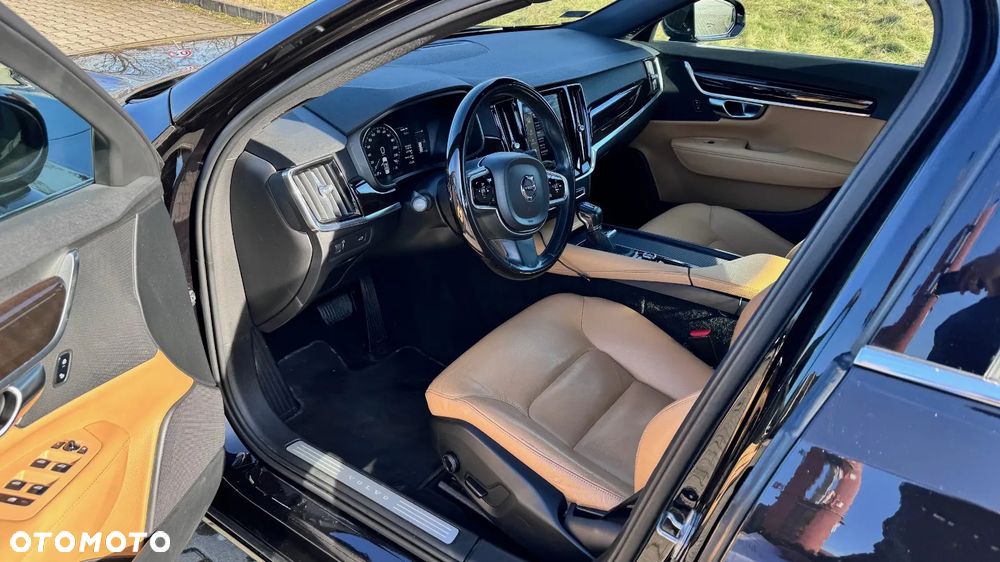 Volvo S90 D5 AWD Momentum - 15