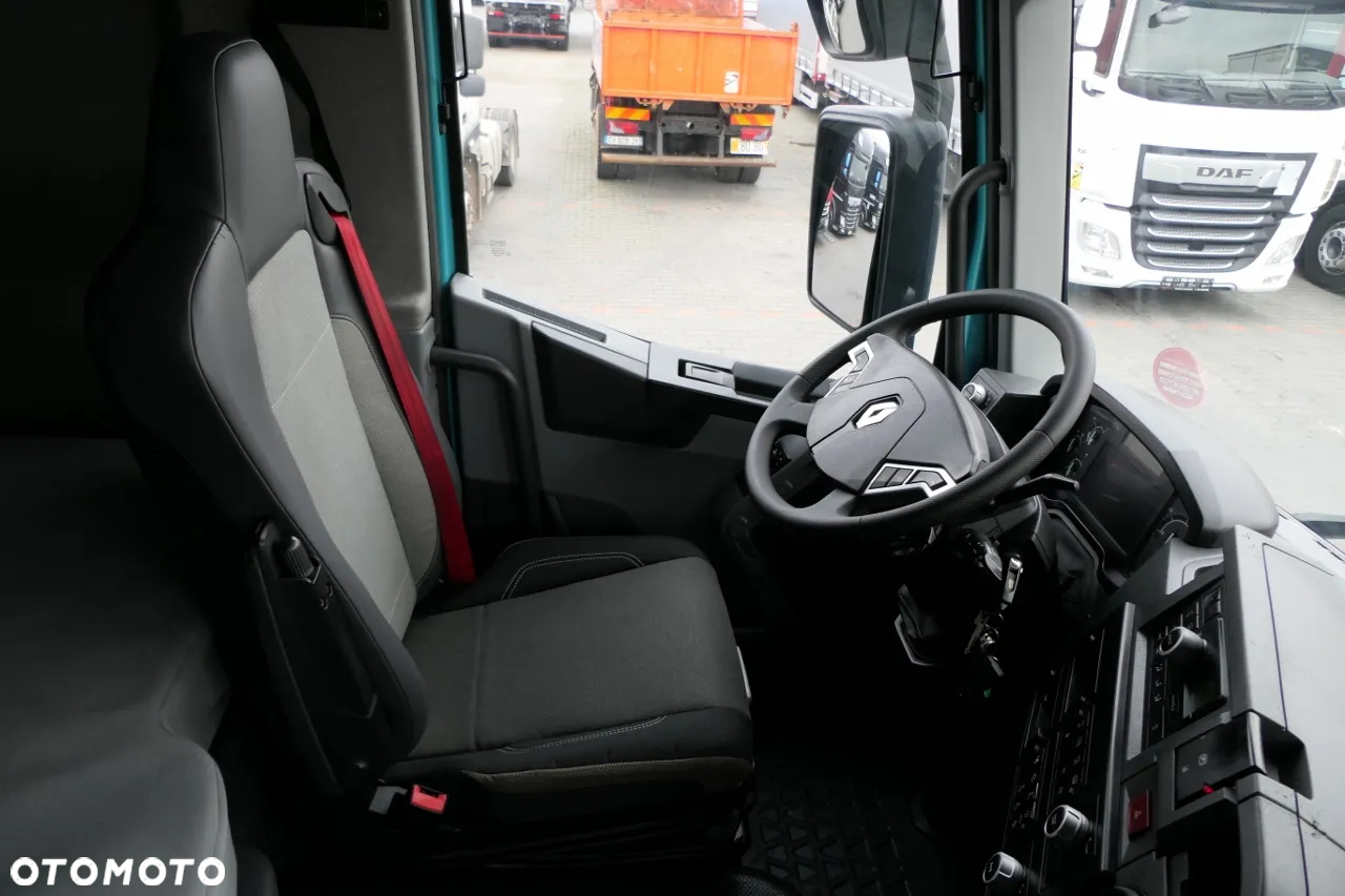 Renault K 480 / 8x6 / WYWROTKA TYLNOZSYPOWA 25 m3 / EURO 6 - 32