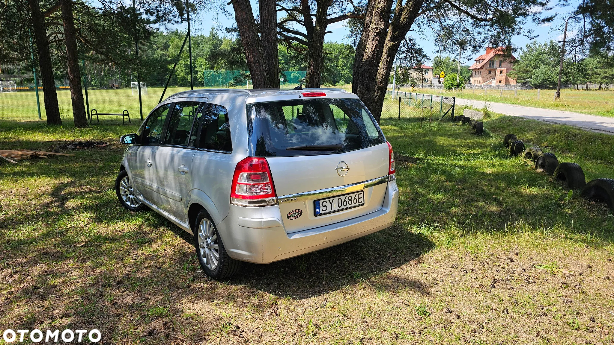 Opel Zafira 1.8 Cosmo EU5 - 3
