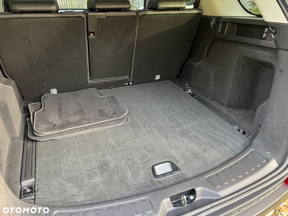 Land Rover Discovery Sport D180 SE - 19