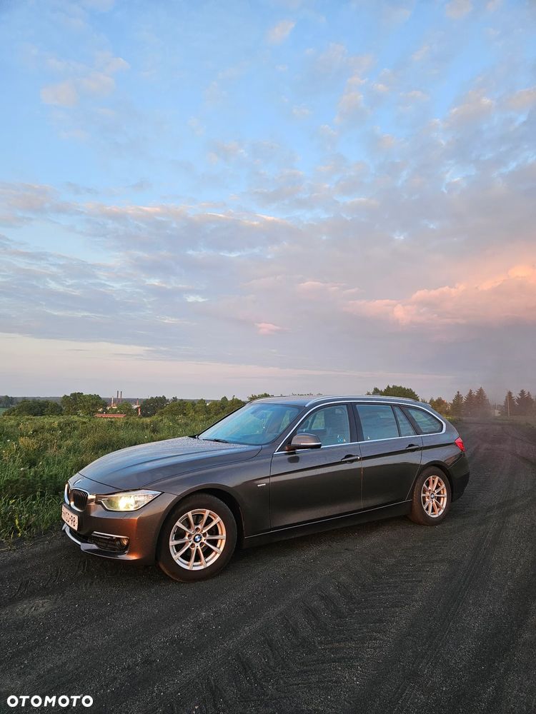 BMW Seria 3 320d Efficient Dynamics Edition Edition Luxury Line Purity - 7