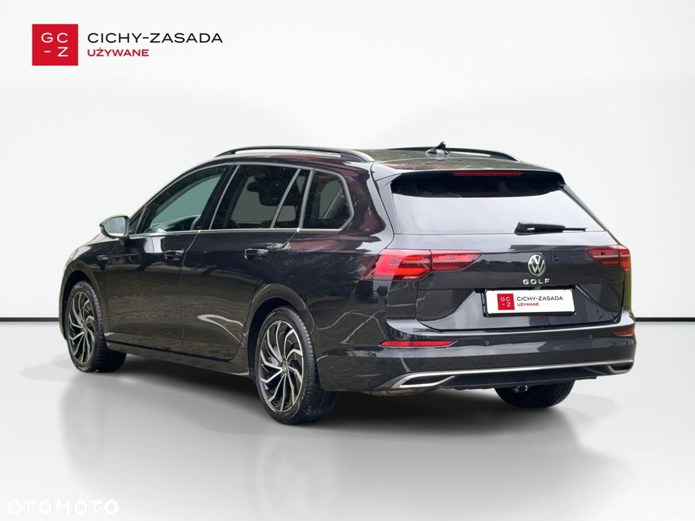Volkswagen Golf - 3