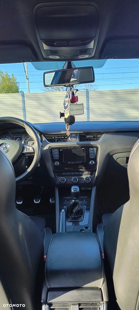 Skoda Octavia 2.0 TDI RS - 9