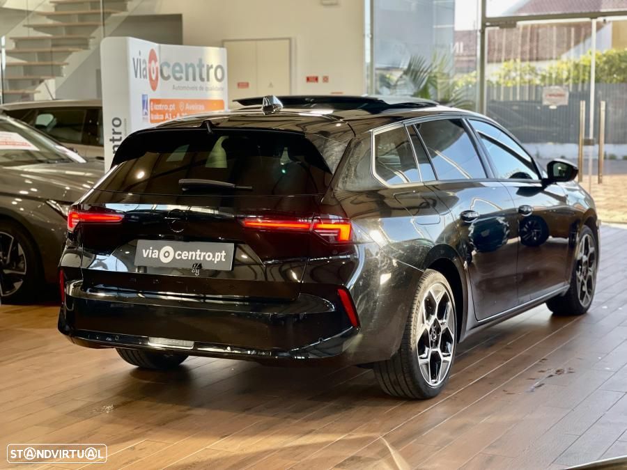 Opel Astra Sports Tourer 1.2 T GS Line - 2