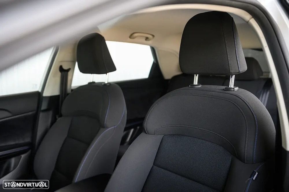 MG MG4 51 kWh Standard - 34