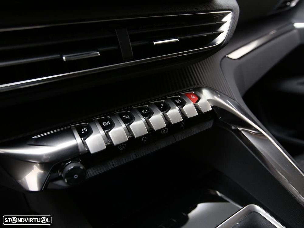Peugeot 3008 1.5 BlueHDi Active - 17