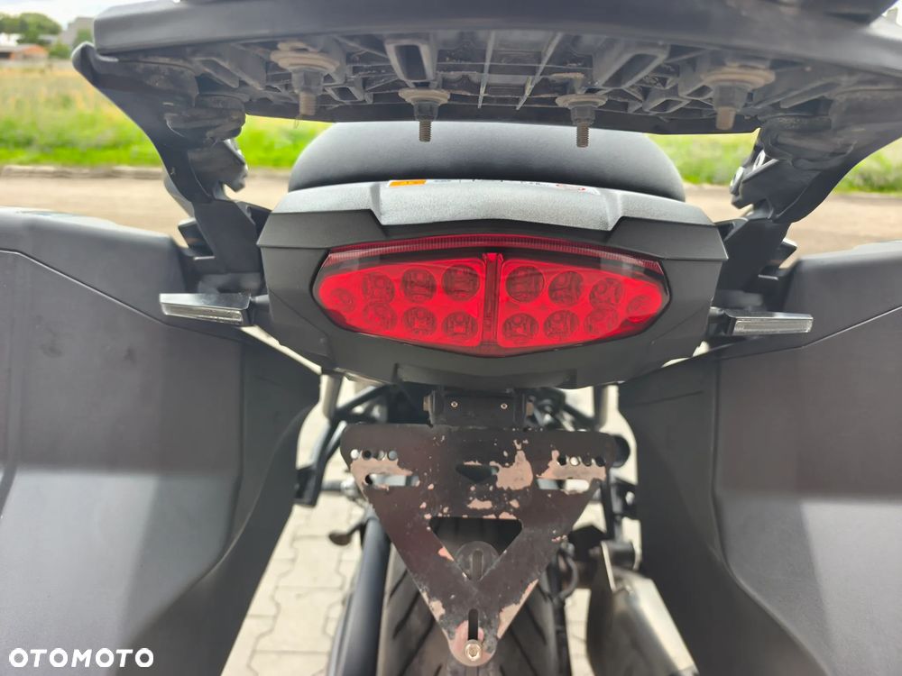 Kawasaki Versys 1000 - 16