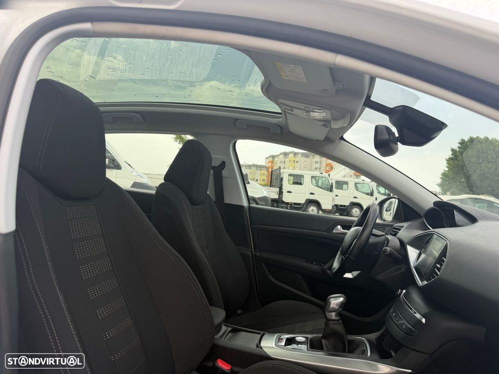 Peugeot 308 1.6 BlueHDi Allure - 10