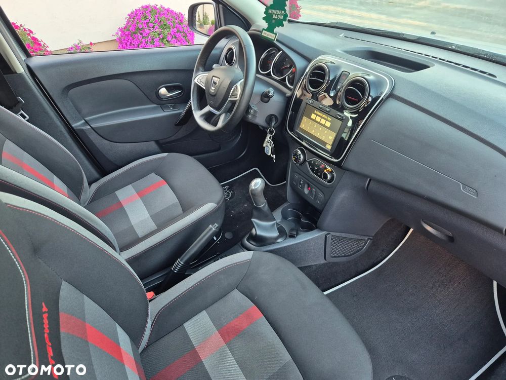 Dacia Sandero Stepway TCe 90 (S&S) Prestige - 6