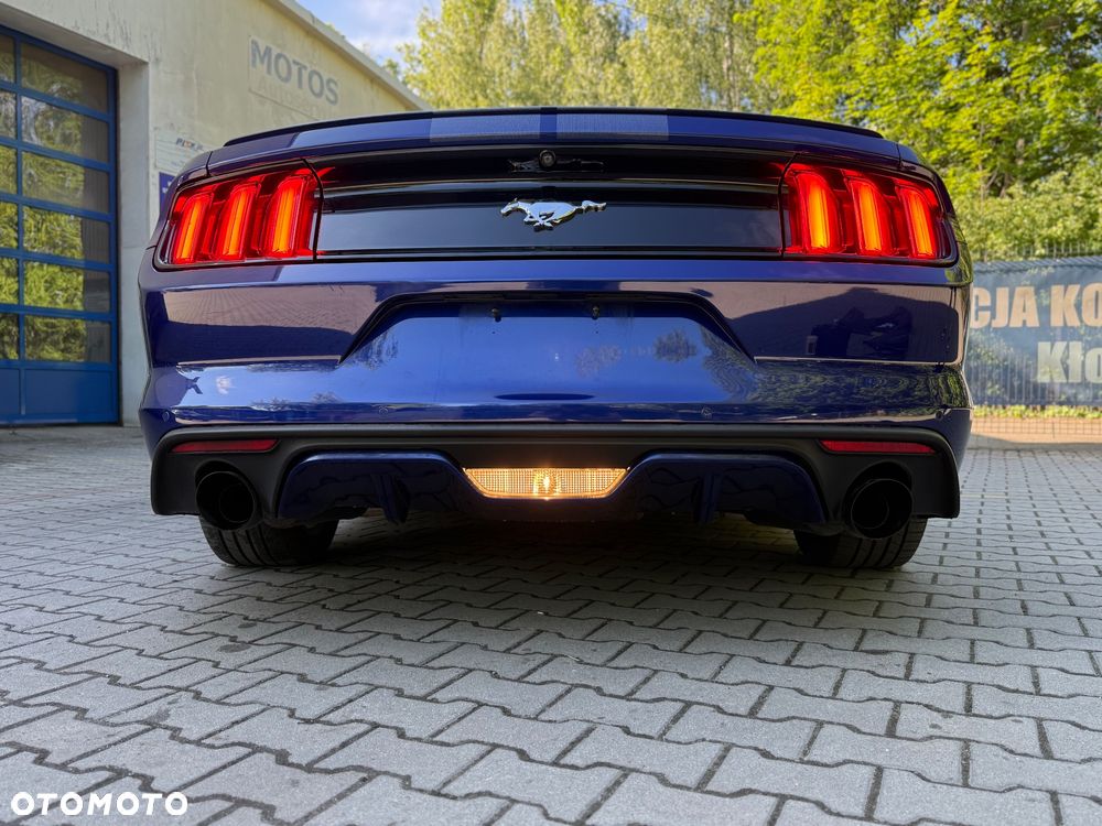 Ford Mustang 2.3 EcoBoost - 19