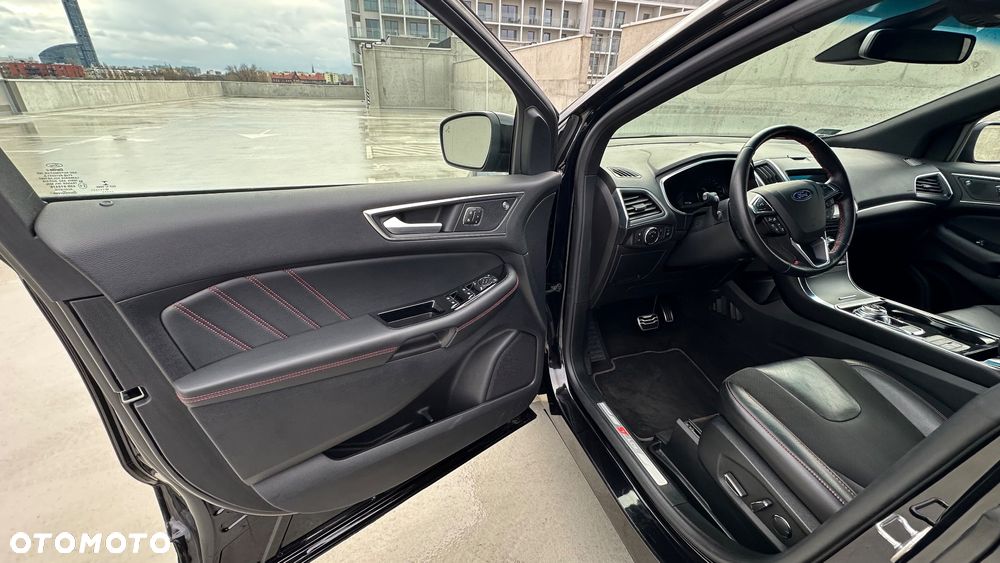 Ford Edge 2.0 EcoBlue Twin-Turbo 4WD ST-Line - 28