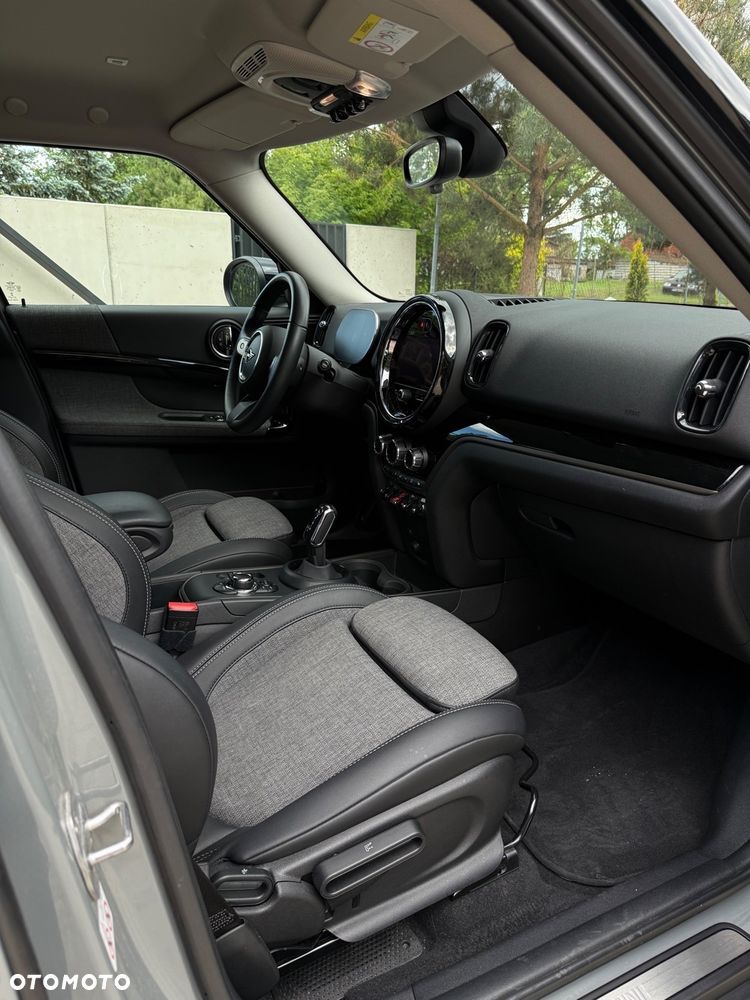 MINI Countryman Cooper Classic Trim - 11