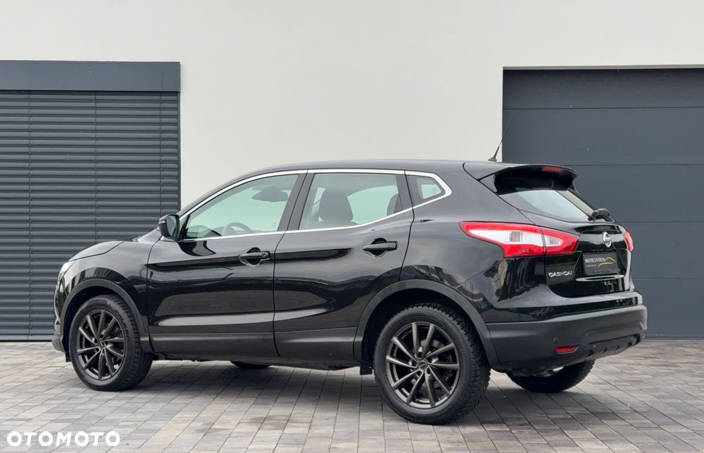 Nissan Qashqai 1.2 DIG-T Visia EU6 - 6