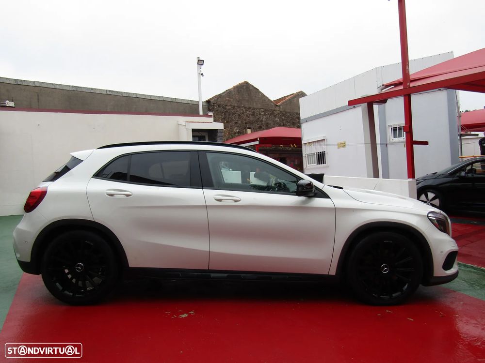 Mercedes-Benz GLA 220 CDI 4Matic 7G-DCT AMG Line - 15
