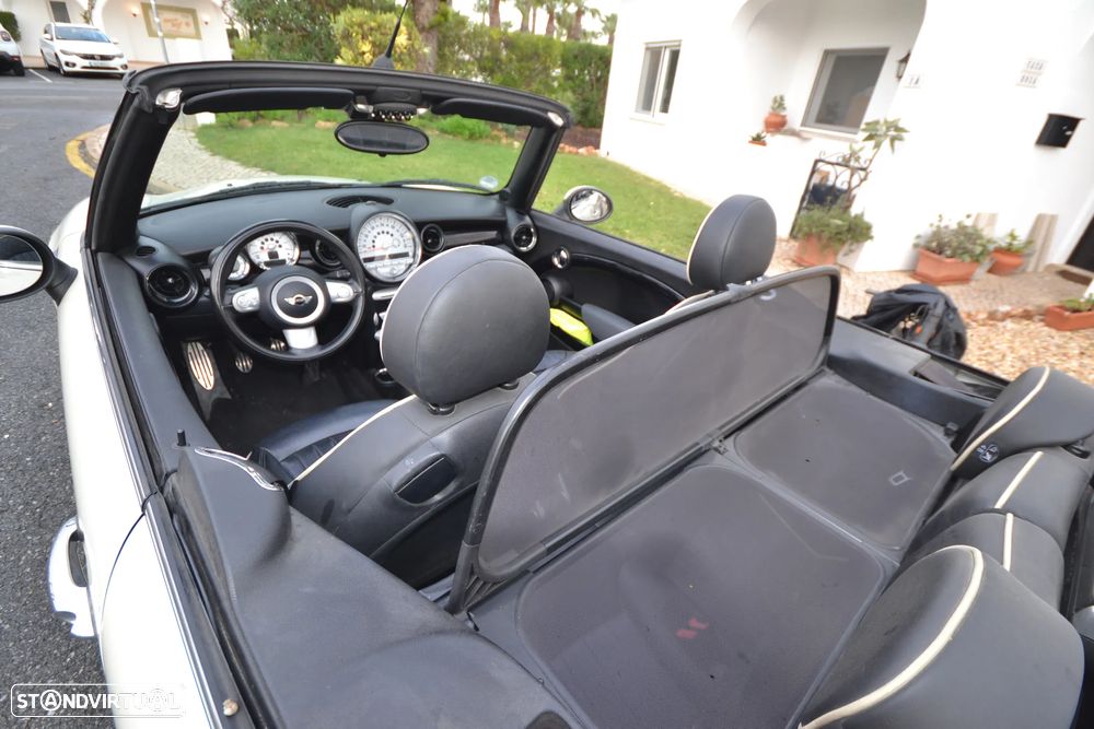 MINI Cabrio Cooper S - 14