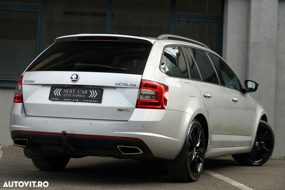 Skoda Octavia Combi 2.0 TDI (Green tec) RS - 3