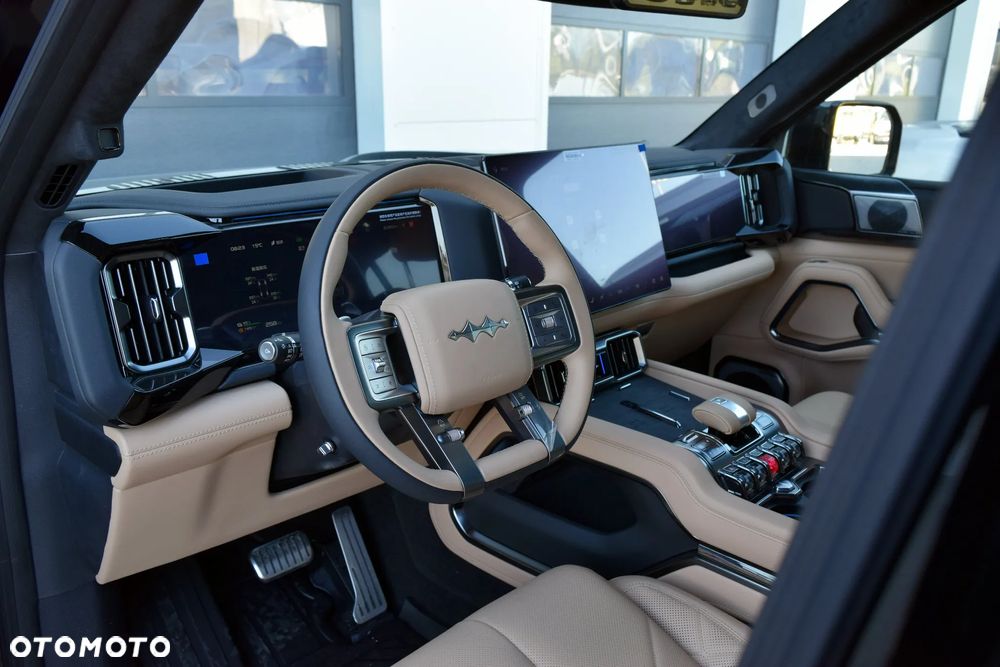 BYD Leopard 8 - 14