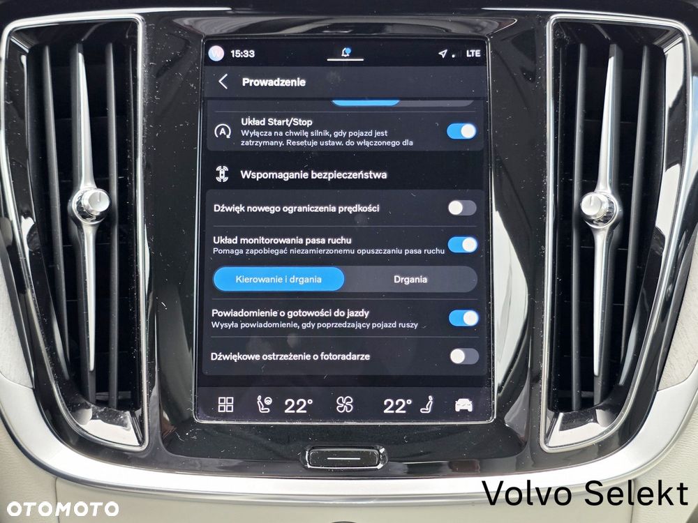 Volvo V60 Cross Country - 26