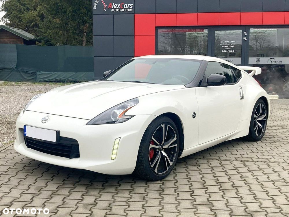 Nissan 370 Z - 4