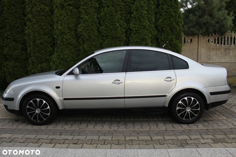Volkswagen Passat 2.0 Exclusive - 5