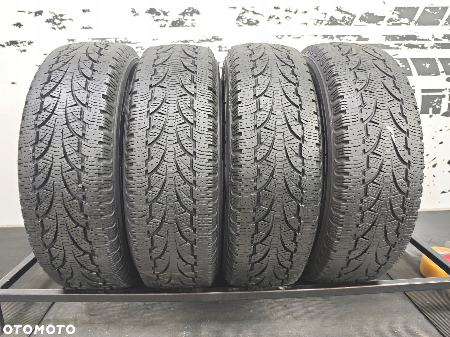 175/70r14C pirelli opony zimowe 8mm 51092 - 1