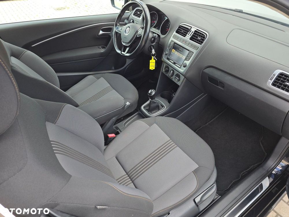 Volkswagen Polo - 15