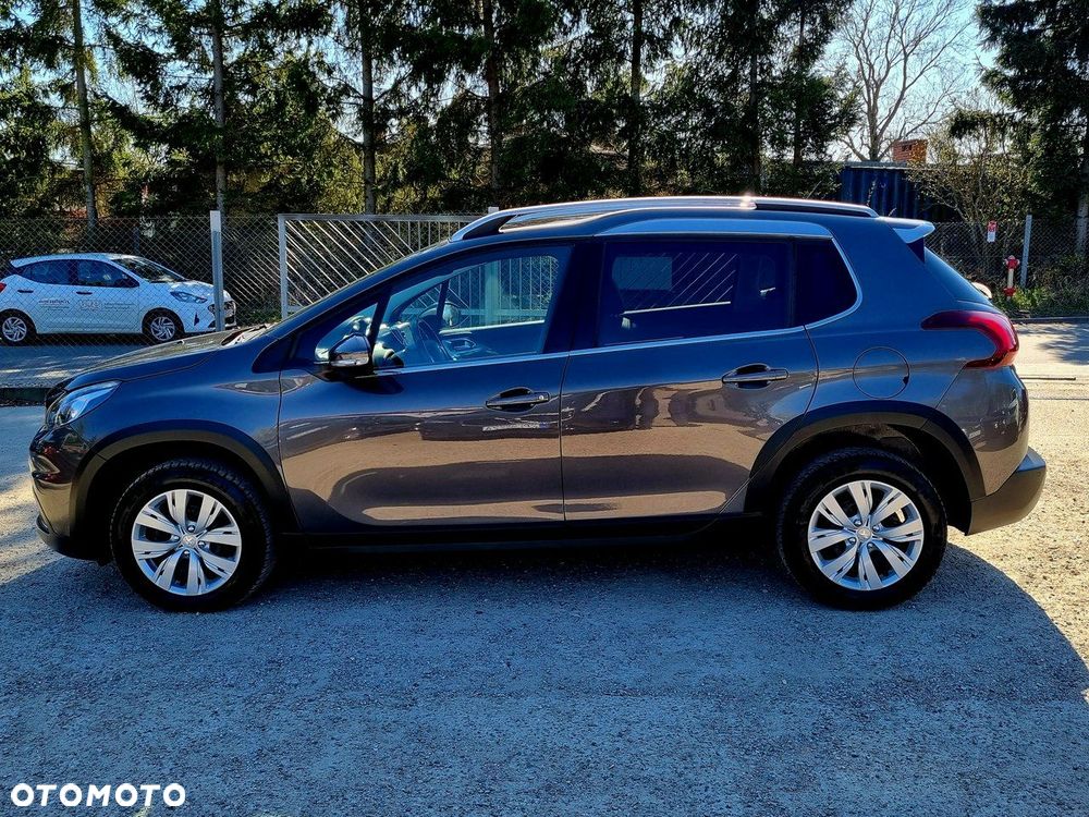 Peugeot 2008 1.5 BlueHDi Allure S&S - 8