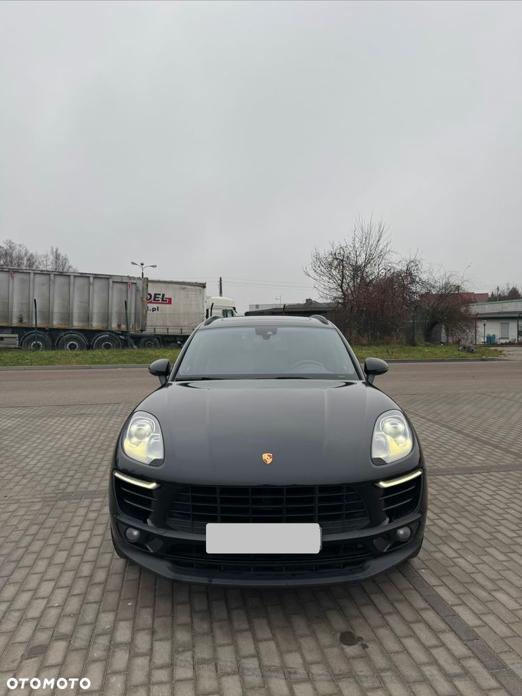 Porsche Macan Standard - 3