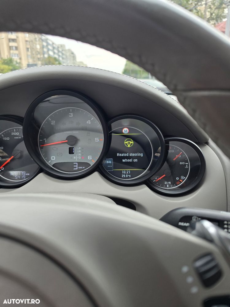 Porsche Cayenne 4.1 V8 S TipTronic - 32