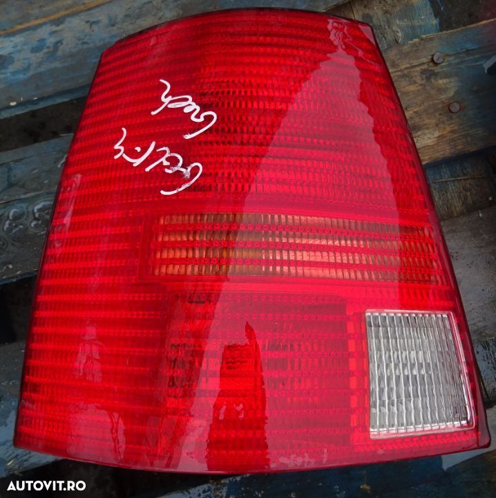 Stop stanga Volkswagen Golf 4 break combi volan pe stanga - 1