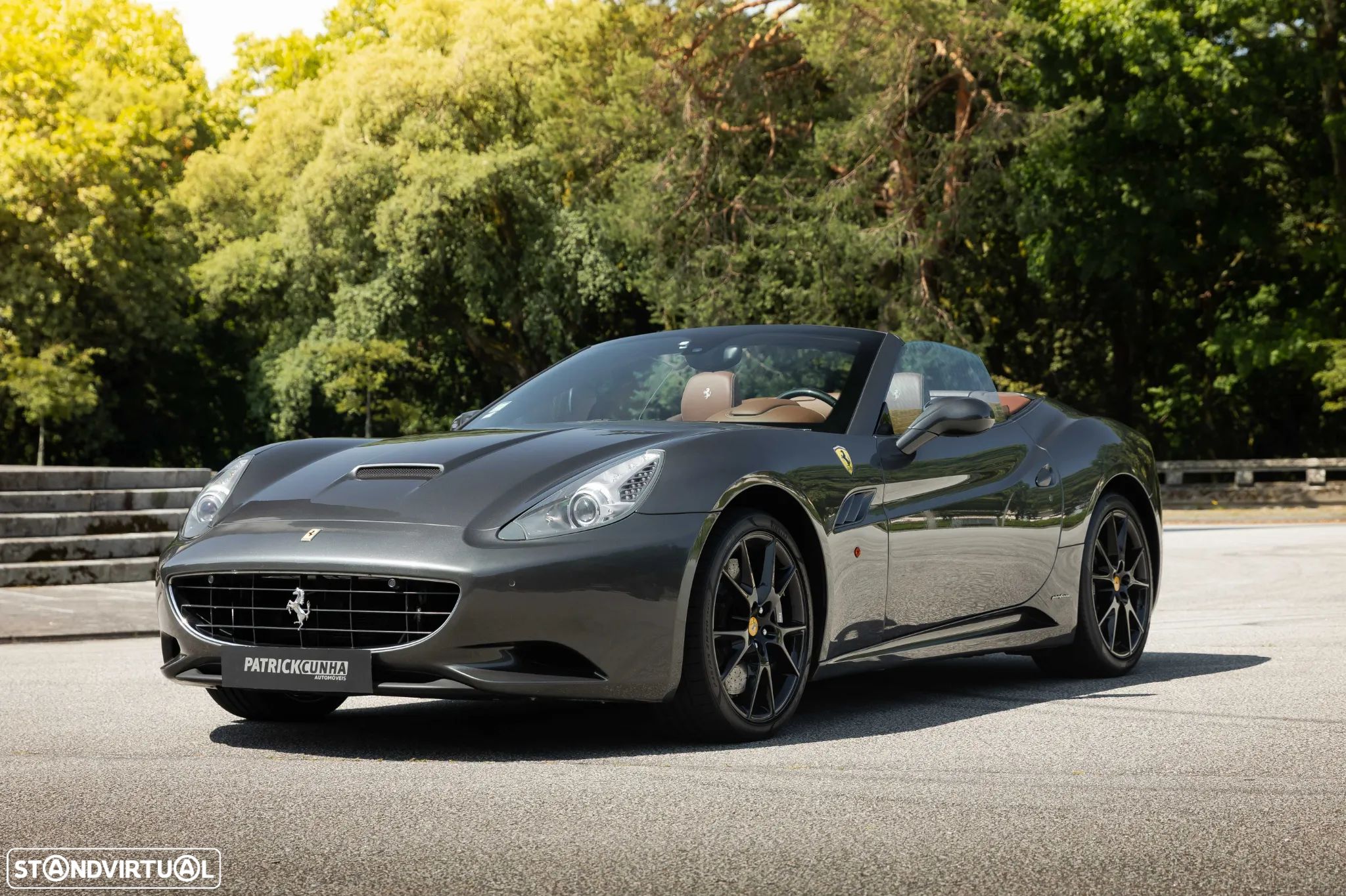 Ferrari California - 1