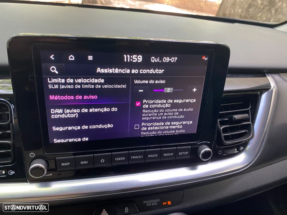 Kia Stonic 1.2 MPi Vibe - 43
