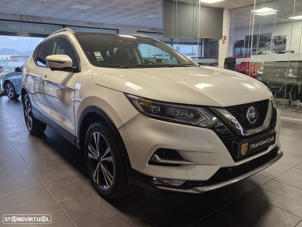 Nissan Qashqai 1.3 DIG-T N-Connecta J18 - 4