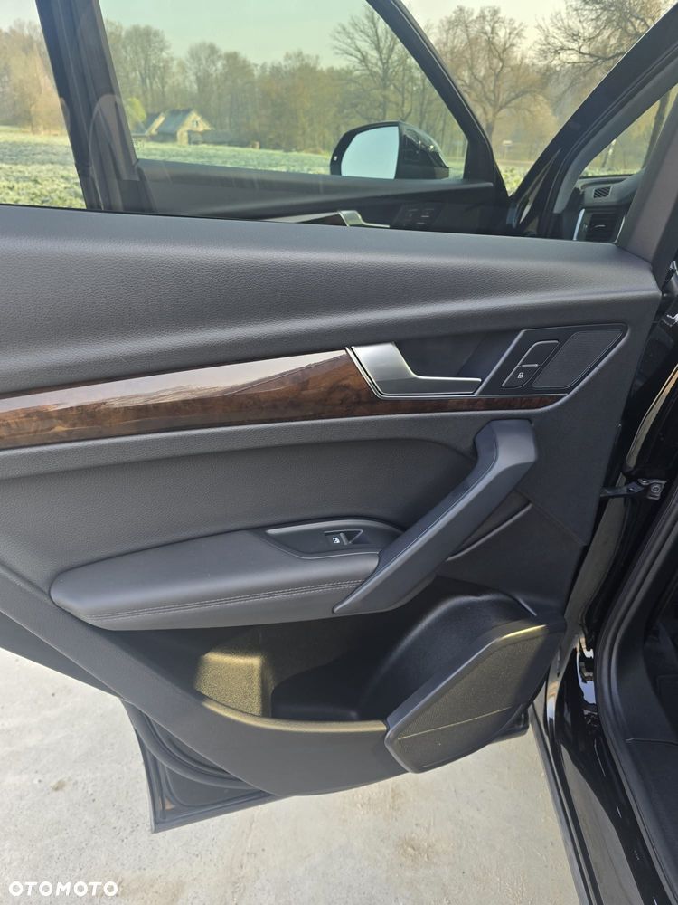 Audi Q5 2.0 TFSI Quattro S tronic design - 37