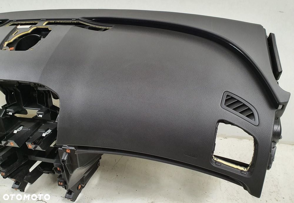 DESKA ROZDZIELCZA KONSOLA OPEL INSIGNIA A LIFT EU - 3