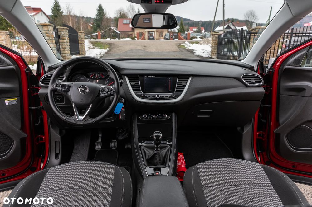 Opel Grandland X 1.2 Start/Stop Business Elegance - 23