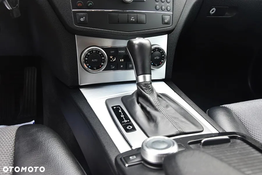 Mercedes-Benz Klasa C 180 T Kompressor Automatik Avantgarde - 16