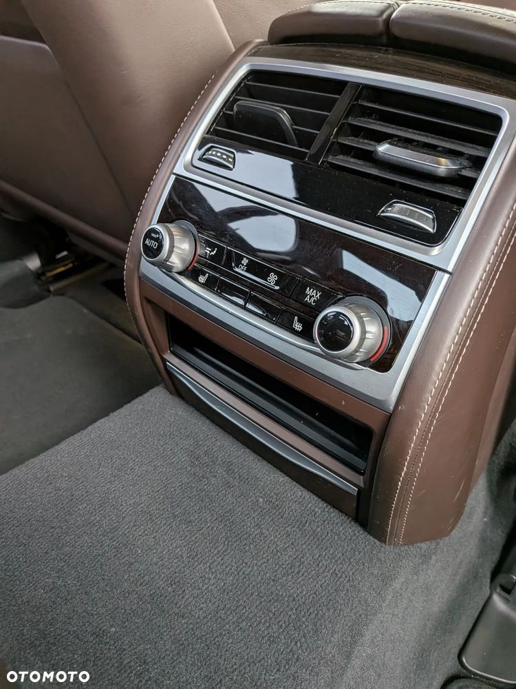BMW Seria 7 730d xDrive - 11