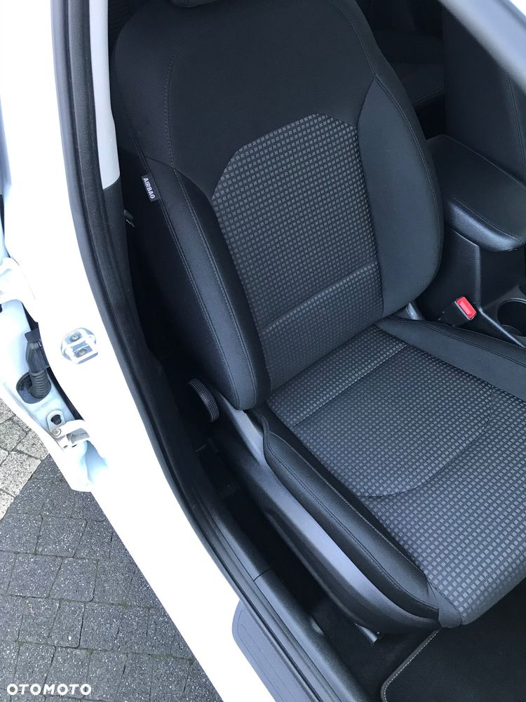 Kia Ceed 1.4 CVVT Edition 7 - 21