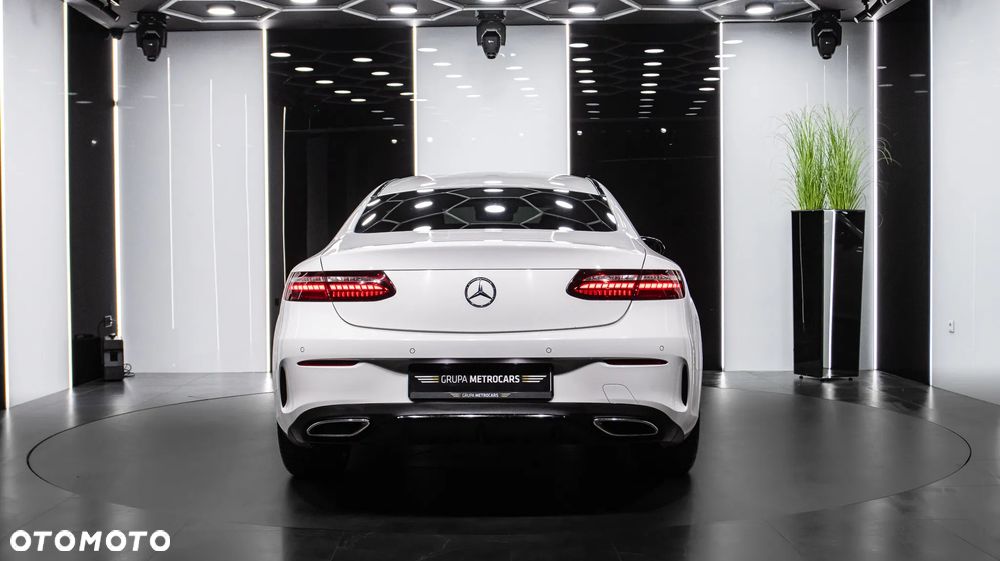 Mercedes-Benz Klasa E 220 d 4-Matic AMG - 6