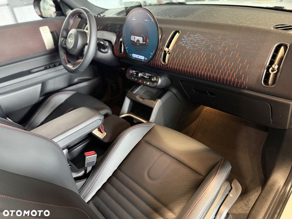 MINI Countryman - 24